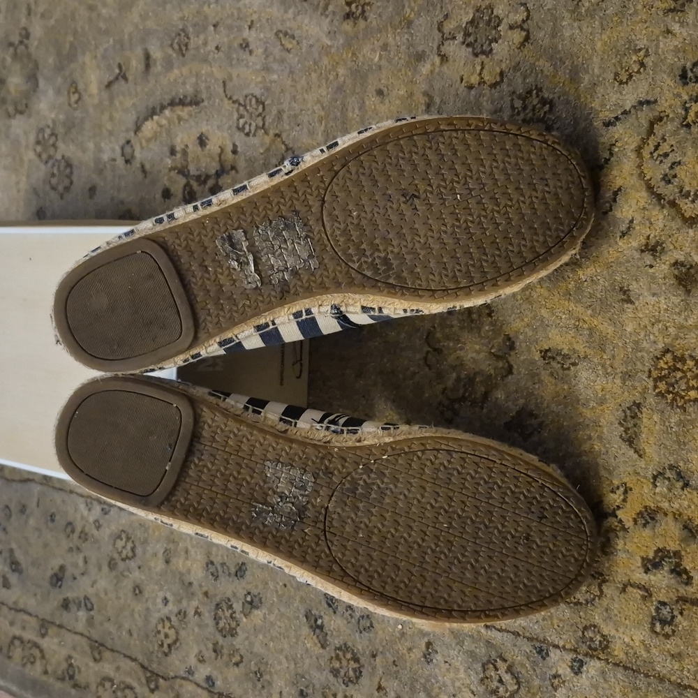 Michael Kors Kids Navy and White Striped Moccasins - Picture 5 of 6